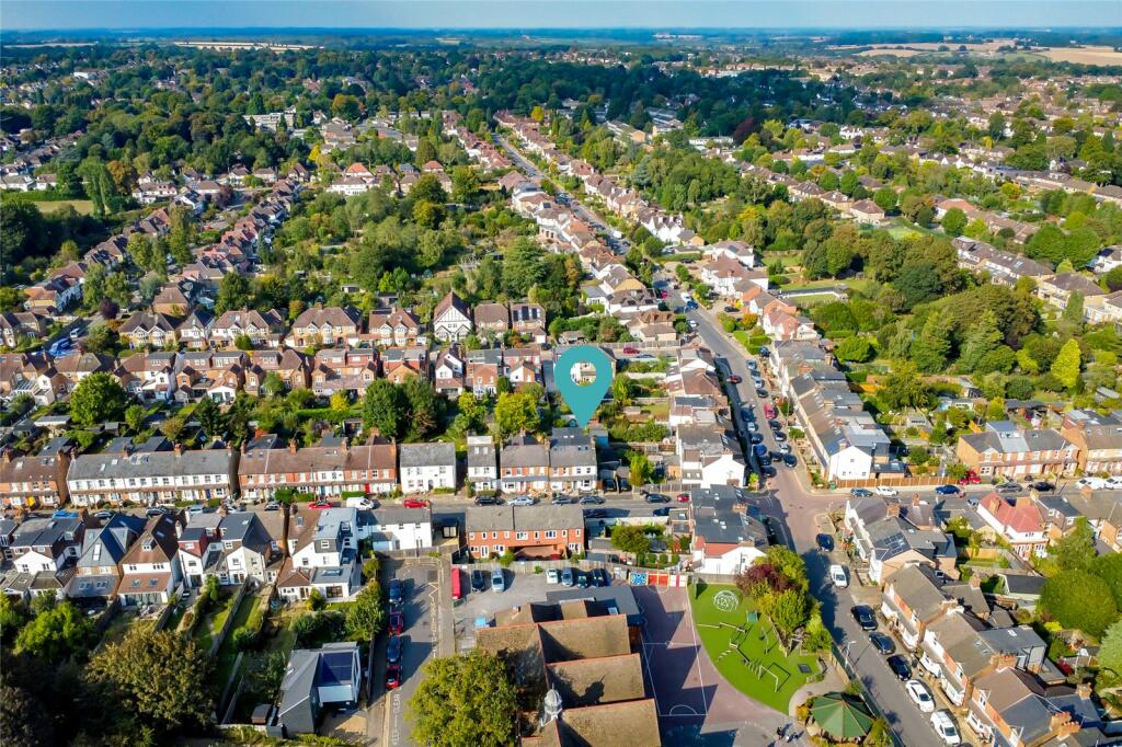 Additional property image - Burnham Road, St. Albans, Hertfordshire, AL1