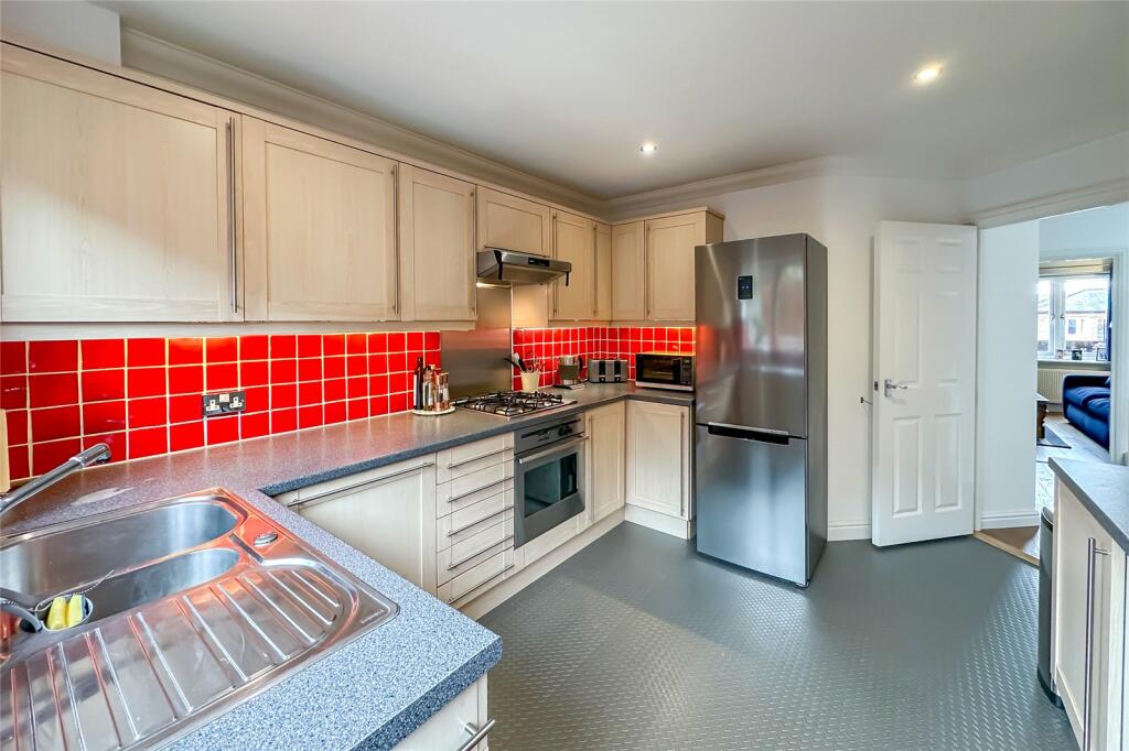 Additional property image - Saracens Head Yard, Pageant Road, St. Albans, Hertfordshire, AL1