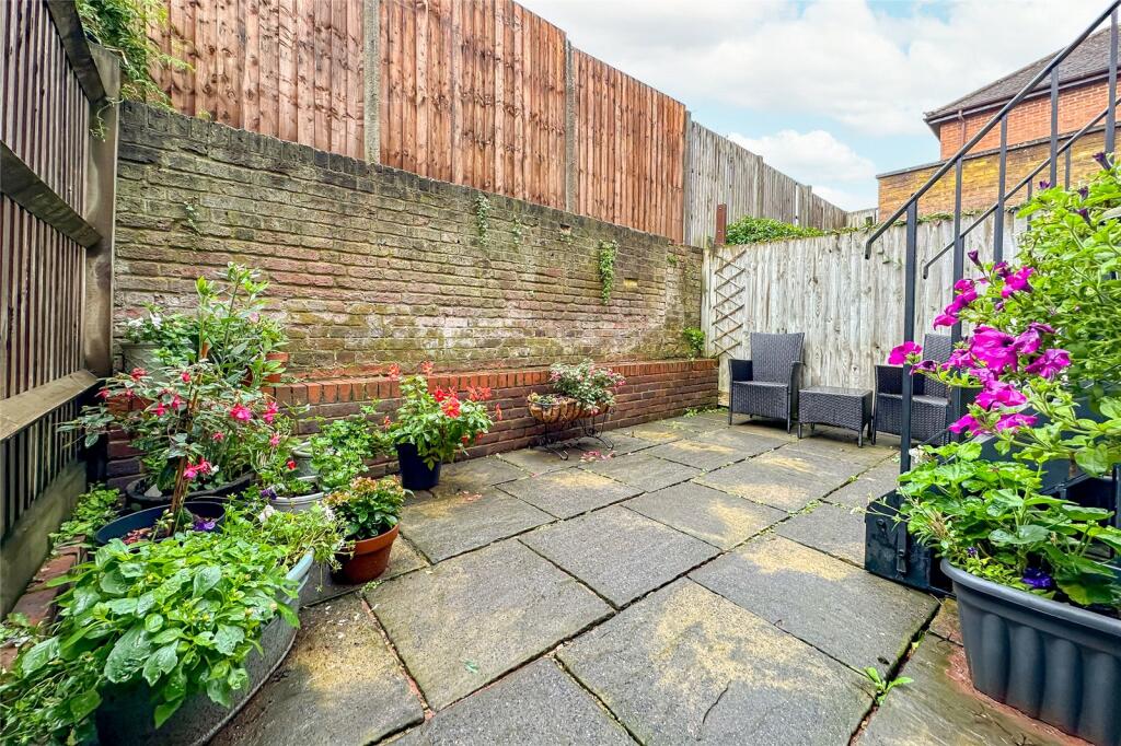 Additional property image - Saracens Head Yard, Pageant Road, St. Albans, Hertfordshire, AL1