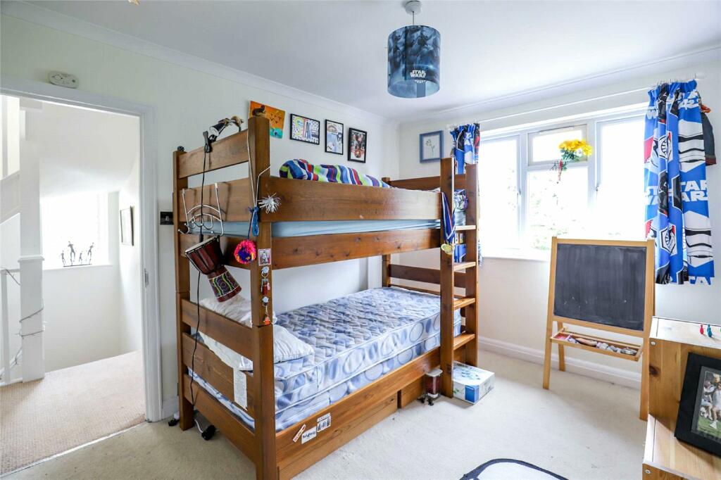 Additional property image - Watford Road, St. Albans, Hertfordshire, AL2