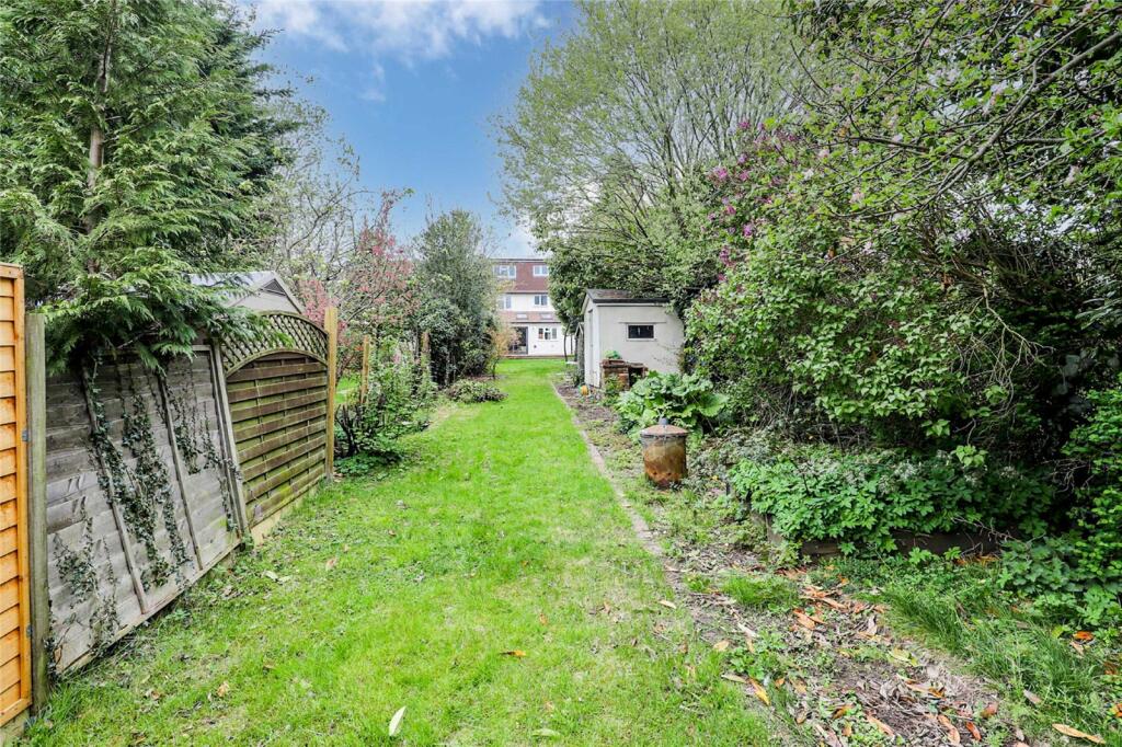 Additional property image - Watford Road, St. Albans, Hertfordshire, AL2
