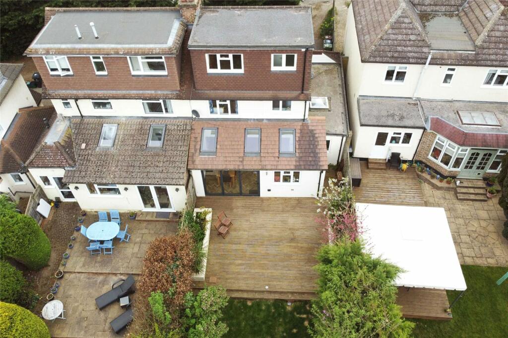 Additional property image - Watford Road, St. Albans, Hertfordshire, AL2