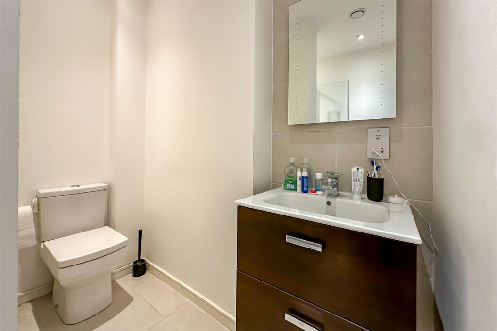 Additional property image - Keystone House, London Road, St. Albans, Hertfordshire, AL1