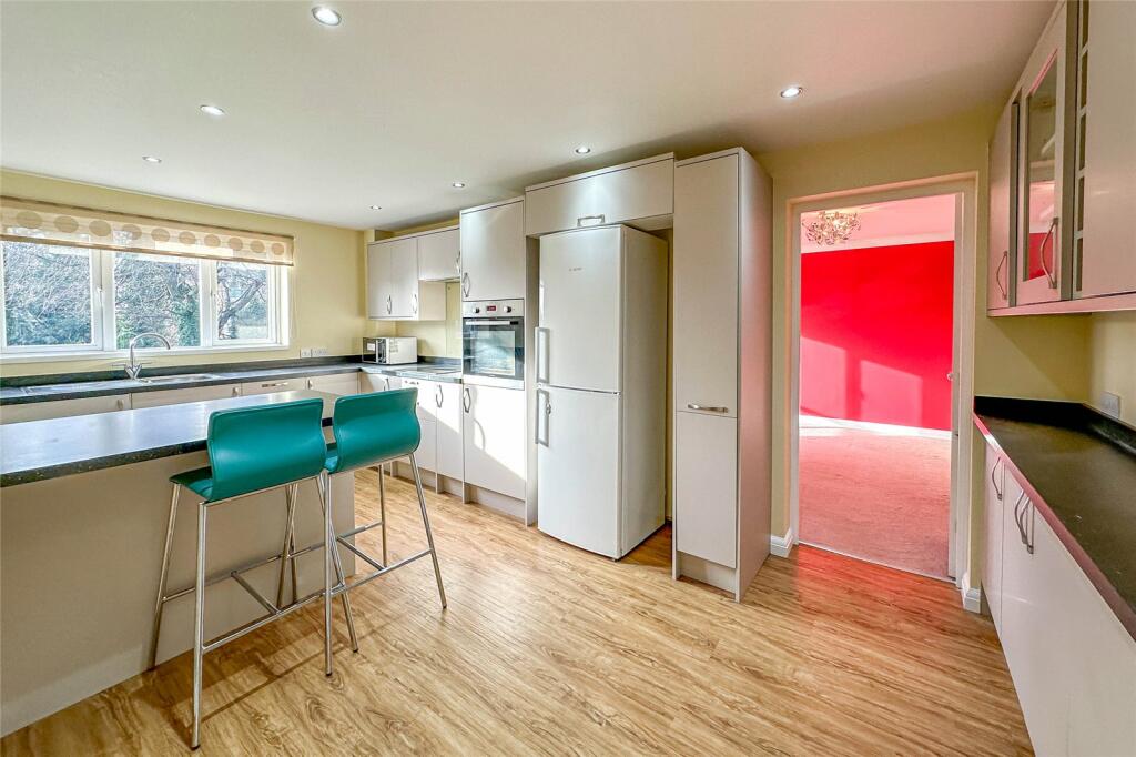 Additional property image - Brooklands Court, Hatfield Road, St. Albans, Hertfordshire, AL1