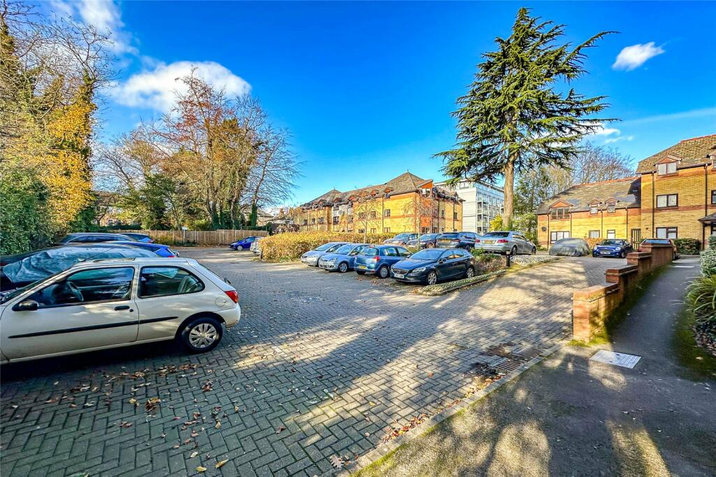 Additional property image - Brooklands Court, Hatfield Road, St. Albans, Hertfordshire, AL1