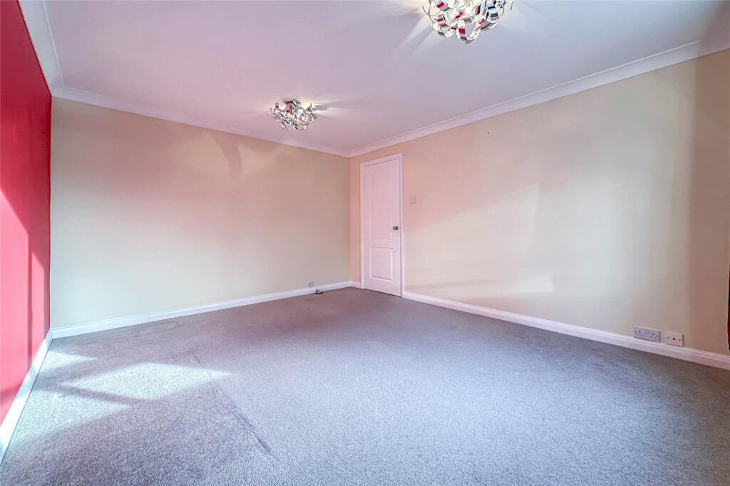 Additional property image - Brooklands Court, Hatfield Road, St. Albans, Hertfordshire, AL1