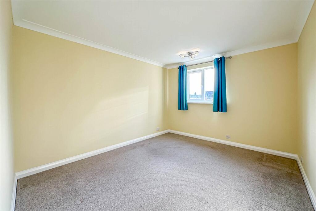 Additional property image - Brooklands Court, Hatfield Road, St. Albans, Hertfordshire, AL1