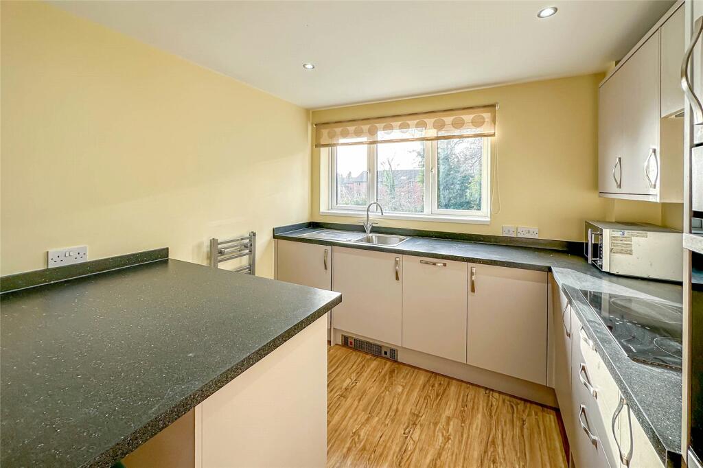 Additional property image - Brooklands Court, Hatfield Road, St. Albans, Hertfordshire, AL1