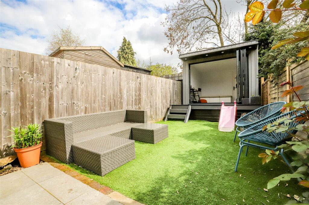 Additional property image - Bernard Street, St. Albans, Hertfordshire, AL3