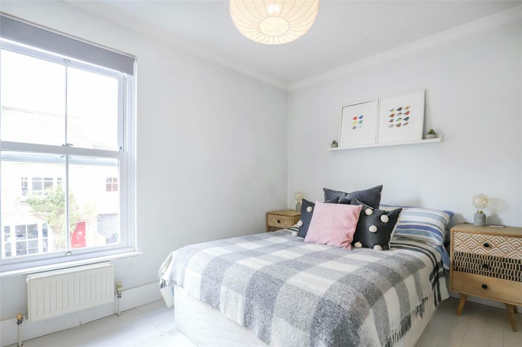 Additional property image - Bernard Street, St. Albans, Hertfordshire, AL3