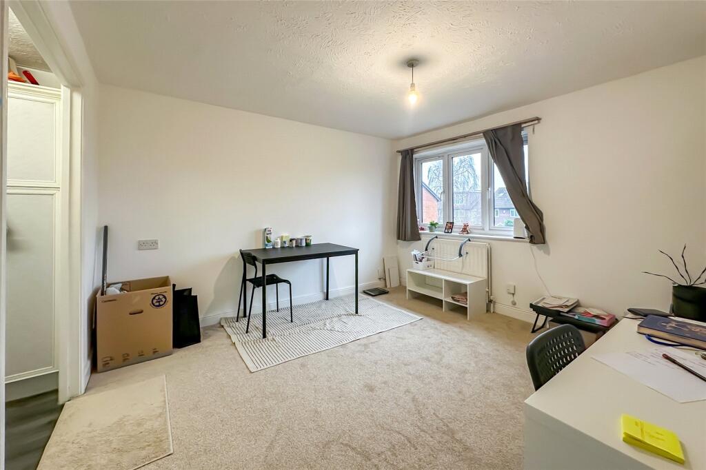 Additional property image - Larks Ridge, Watford Road, St. Albans, Hertfordshire, AL2