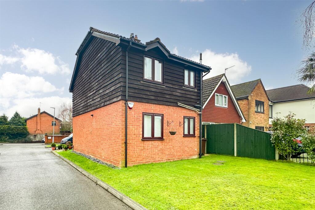 Additional property image - Larks Ridge, Watford Road, St. Albans, Hertfordshire, AL2