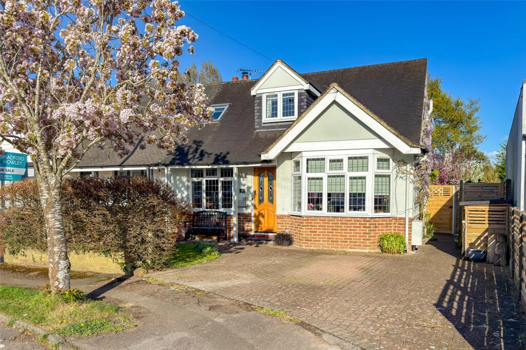 Main image of property: North Close, St. Albans, Hertfordshire, AL2