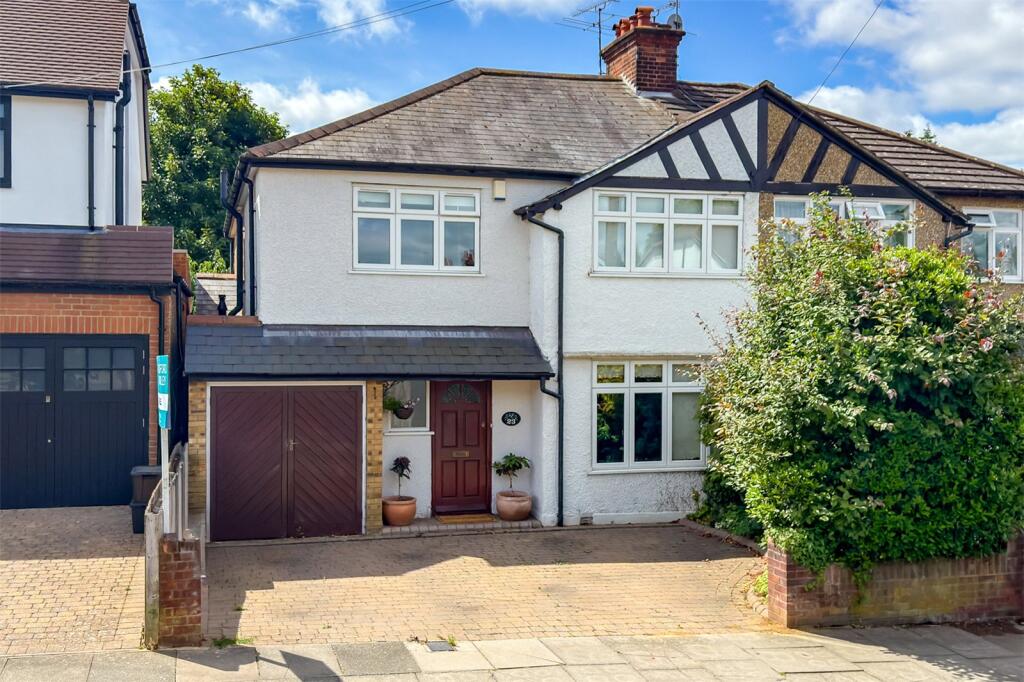 Main image of property: Salisbury Avenue, St. Albans, Hertfordshire, AL1