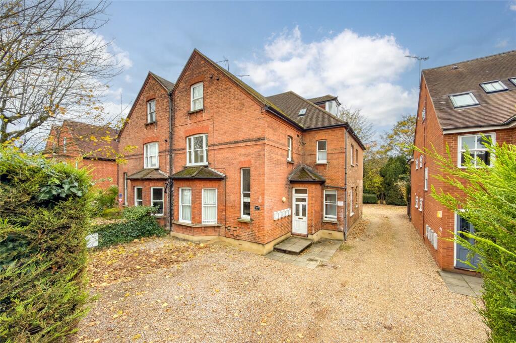 Main image of property: Beaconsfield Road, St. Albans, Hertfordshire, AL1