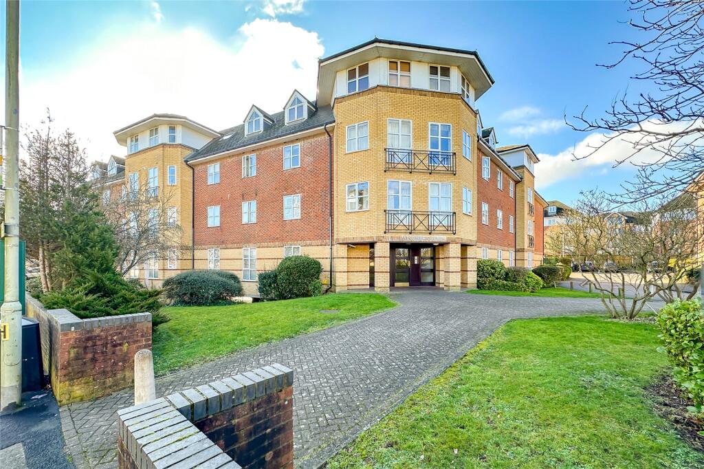 Main image of property: Gatcombe Court, Dexter Close, St. Albans, Hertfordshire, AL1
