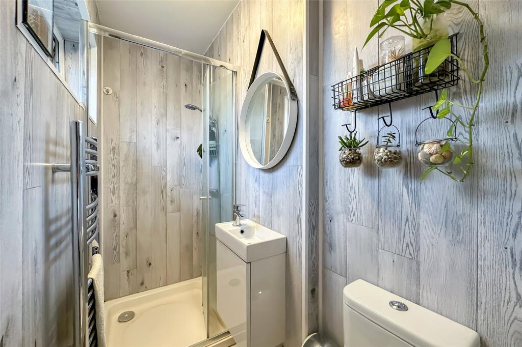 Additional property image - Maplefield, Park Street, St Albans, Hertfordshire,, AL2