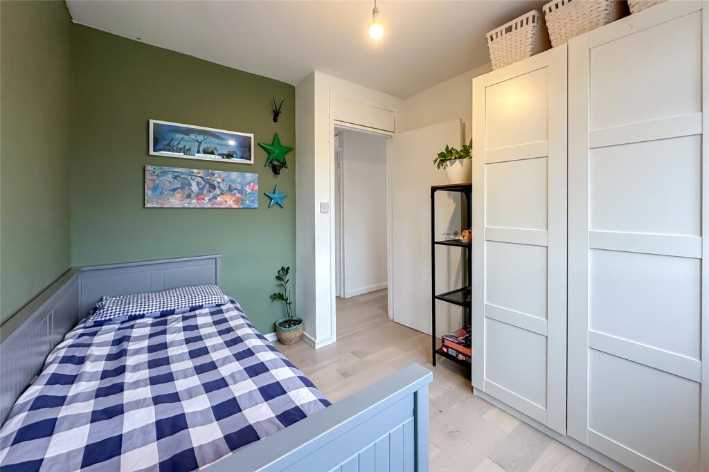 Additional property image - Maplefield, Park Street, St Albans, Hertfordshire,, AL2
