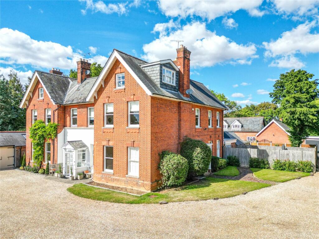 Additional property image - Manor House, Roxwell Road, Writtle, Essex, CM1