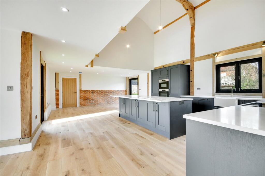 Additional property image - Bakers Farm Lane, Blackmore End, Essex, CM7