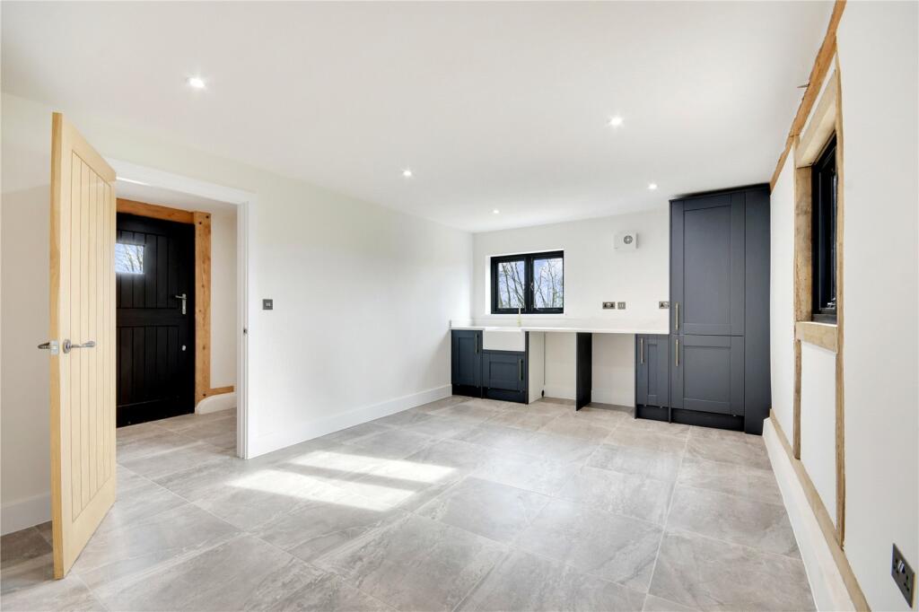 Additional property image - Bakers Farm Lane, Blackmore End, Essex, CM7