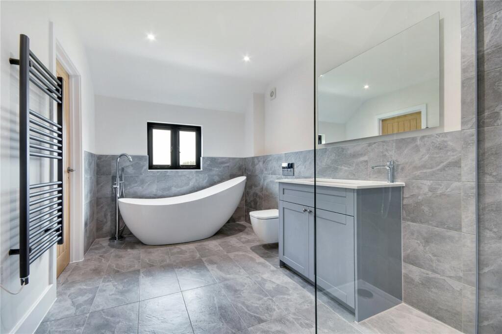 Additional property image - Bakers Farm Lane, Blackmore End, Essex, CM7