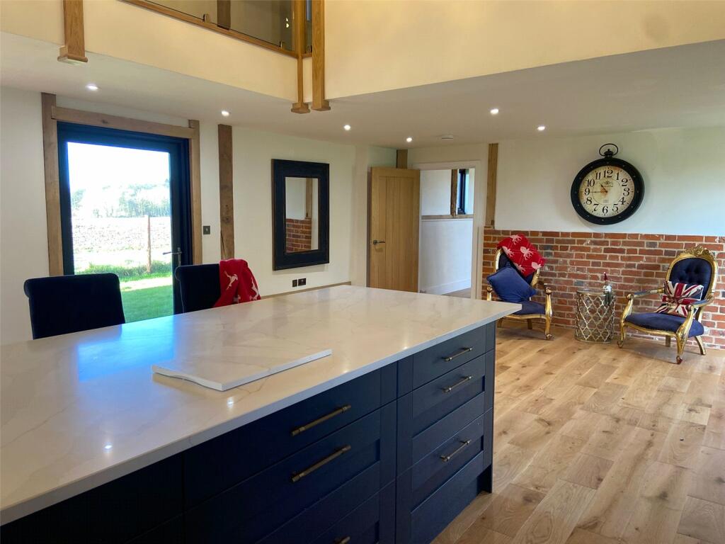 Additional property image - Bakers Farm Lane, Blackmore End, Essex, CM7