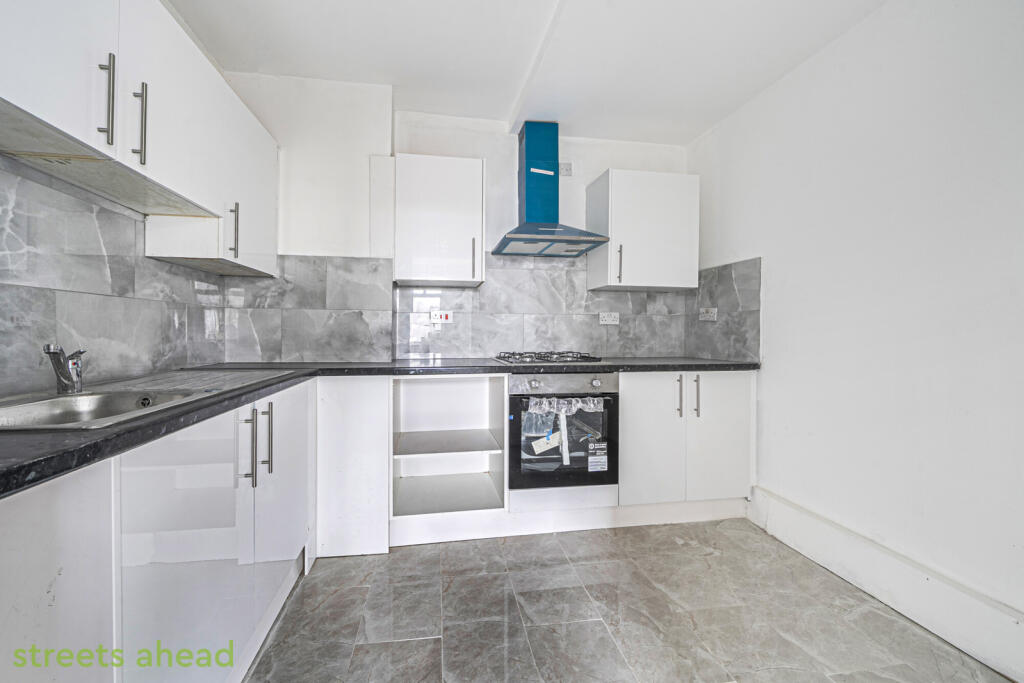 Main image of property: Portland Road, London, SE25
