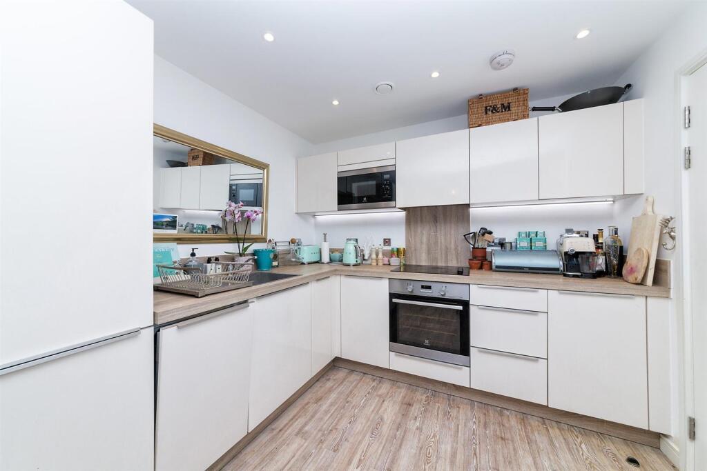 Main image of property: Roma Corte, Lewisham, SE13