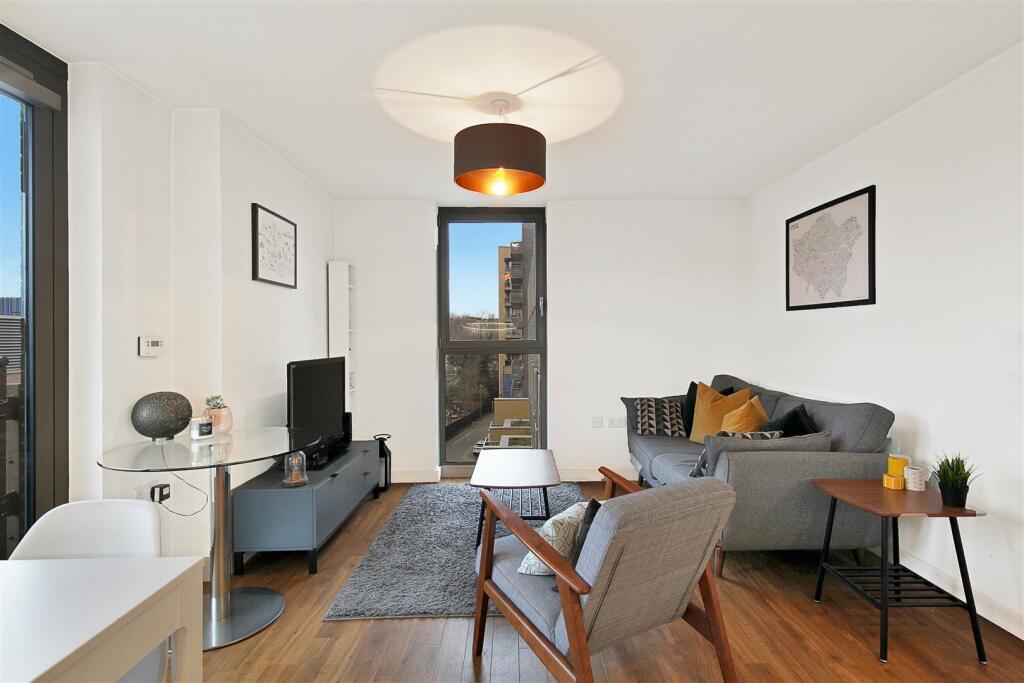Main image of property: Roma Corte, Lewisham, SE13