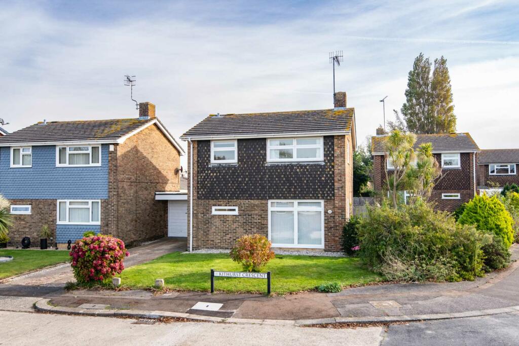 3 bedroom detached house for sale in Kithurst Crescent, Goring-By-Sea, BN12