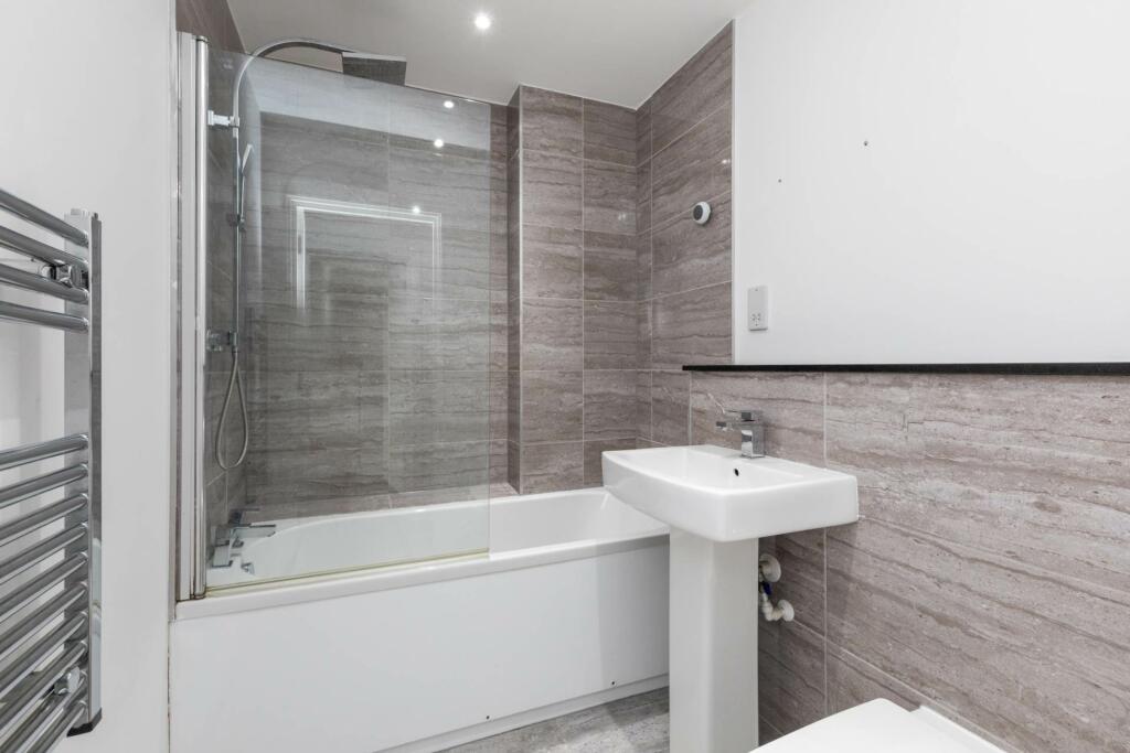 Additional property image - Strand Parade, Goring-By-Sea