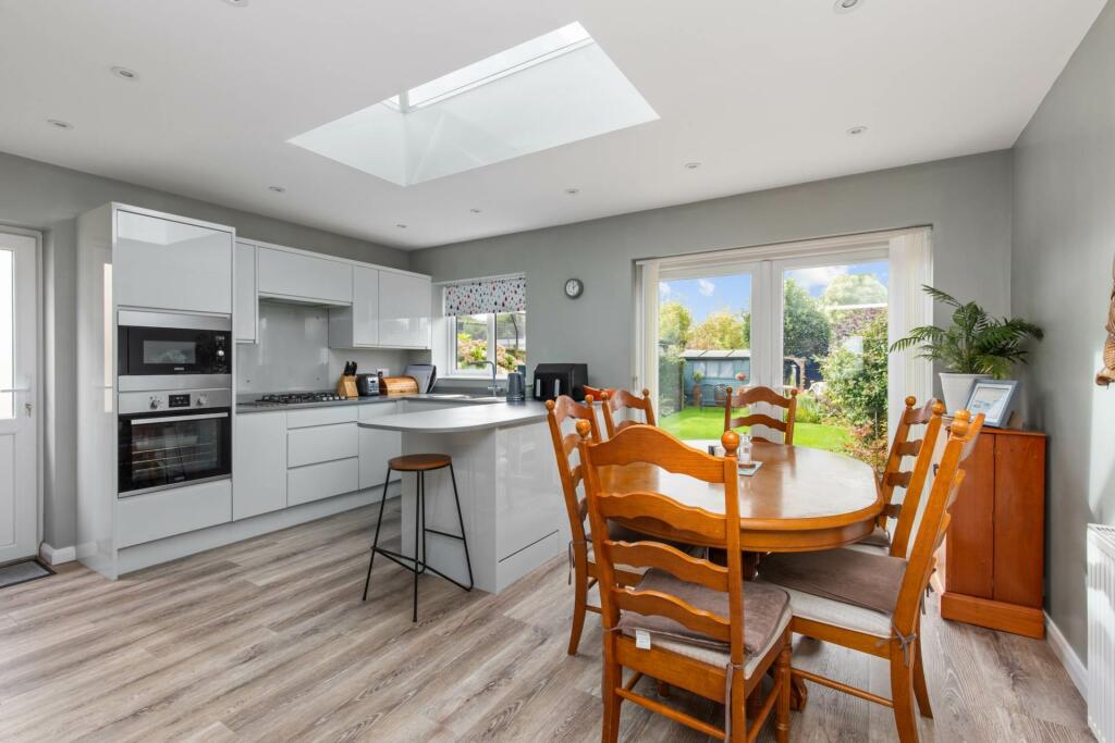 Additional property image - Mersham Gardens, Goring-By-Sea