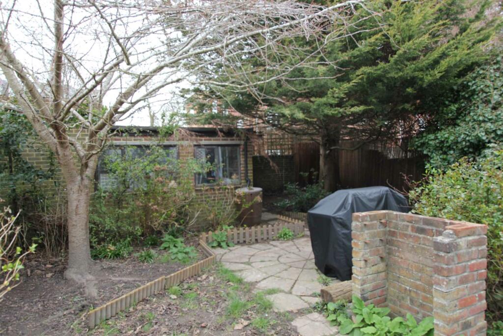 Additional property image - Rowlands Road, Worthing