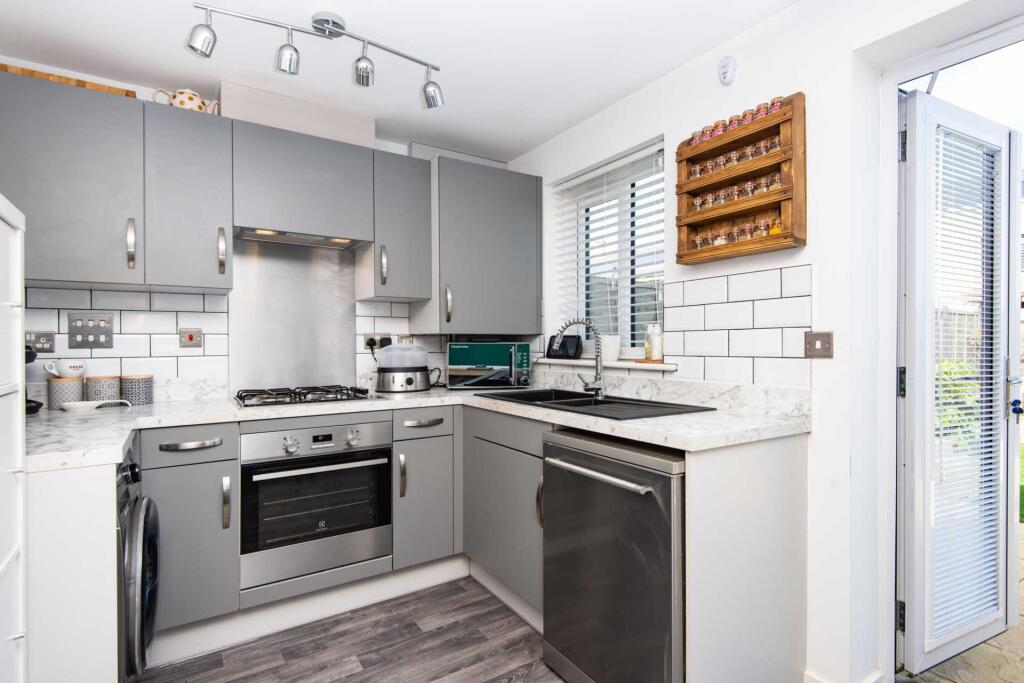 Additional property image - Fawcett Grove, Wick