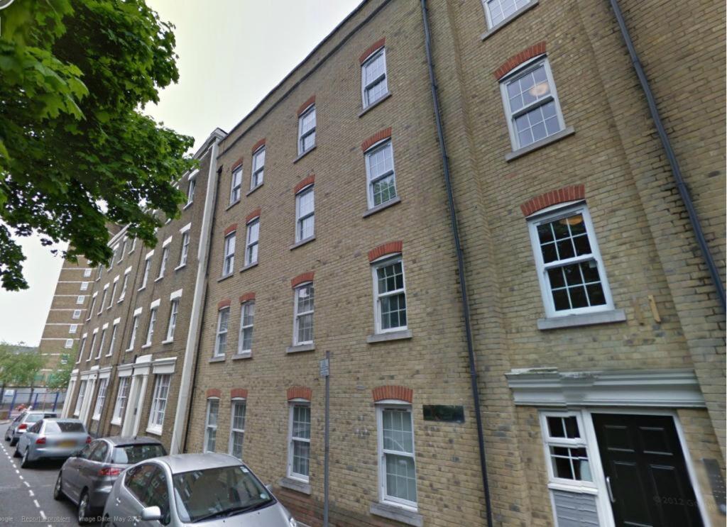 Main image of property: Swanmead, SE1, 5 bedroom