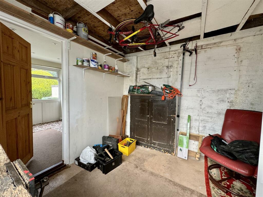 Additional property image - Quakers Lane, Sockbridge