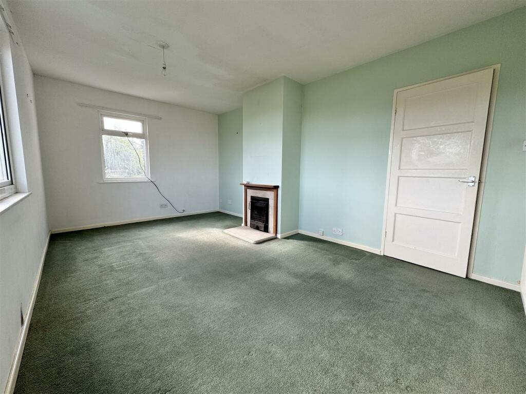 Additional property image - Shap