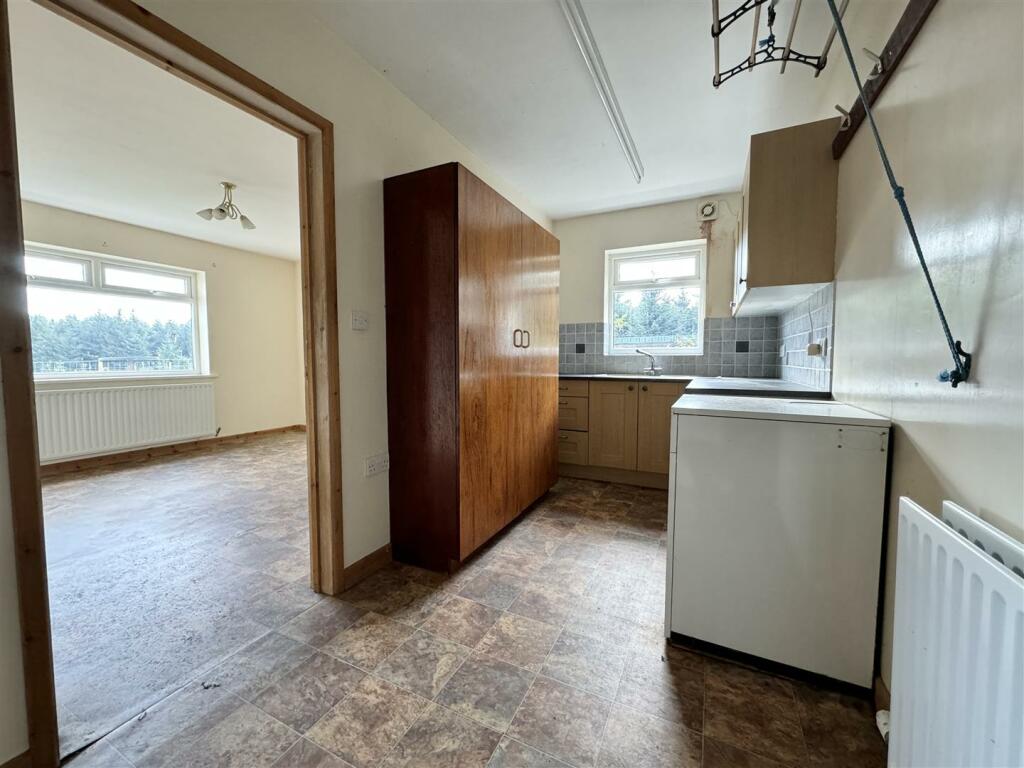 Additional property image - Shap