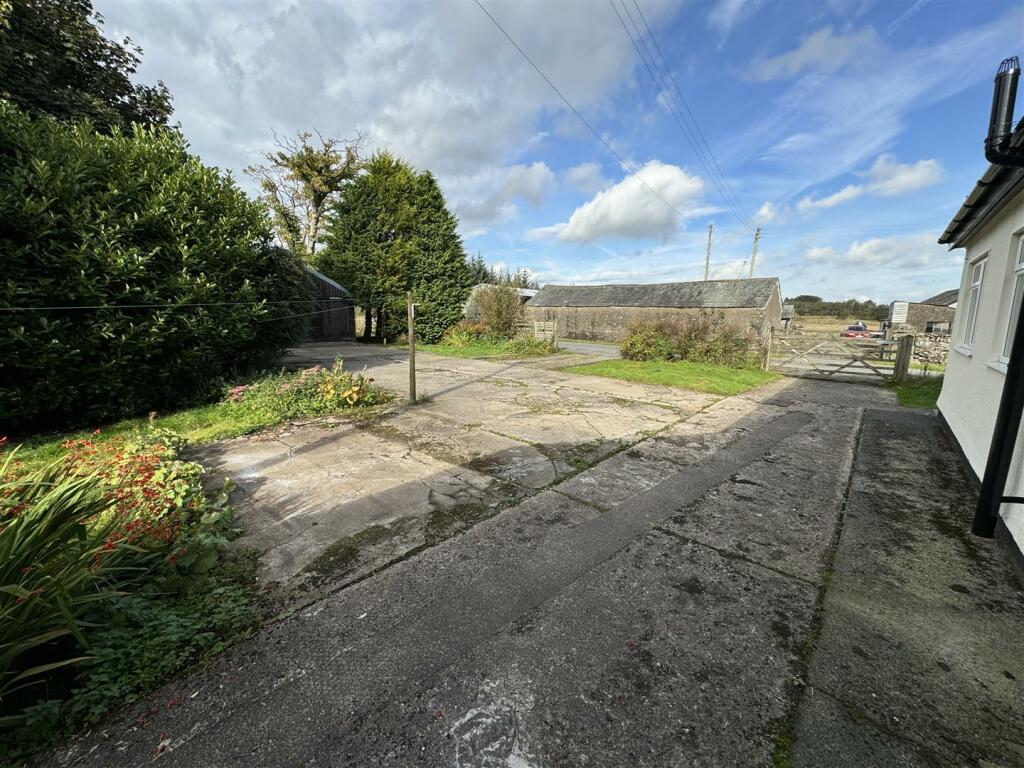 Additional property image - Shap