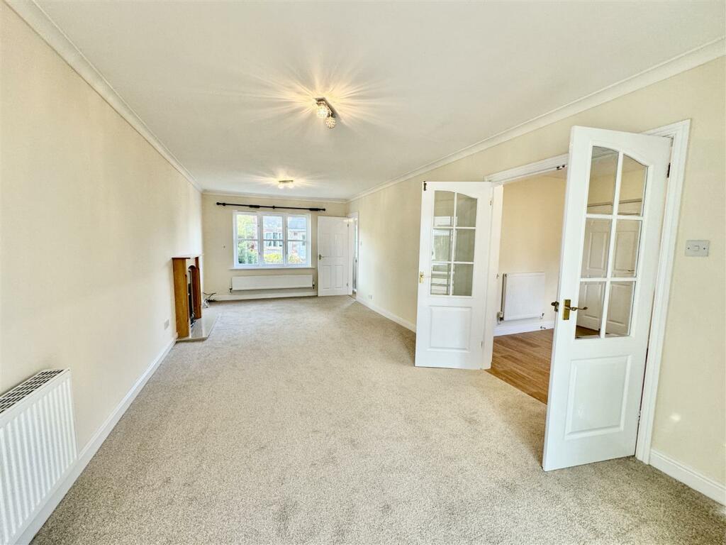 Additional property image - Cumberland Way, Clifton