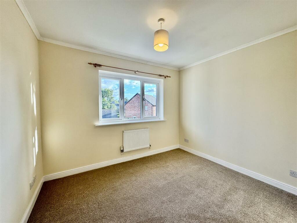 Additional property image - Cumberland Way, Clifton