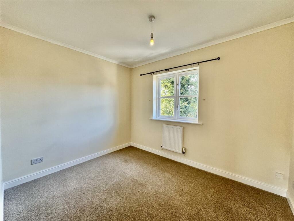 Additional property image - Cumberland Way, Clifton