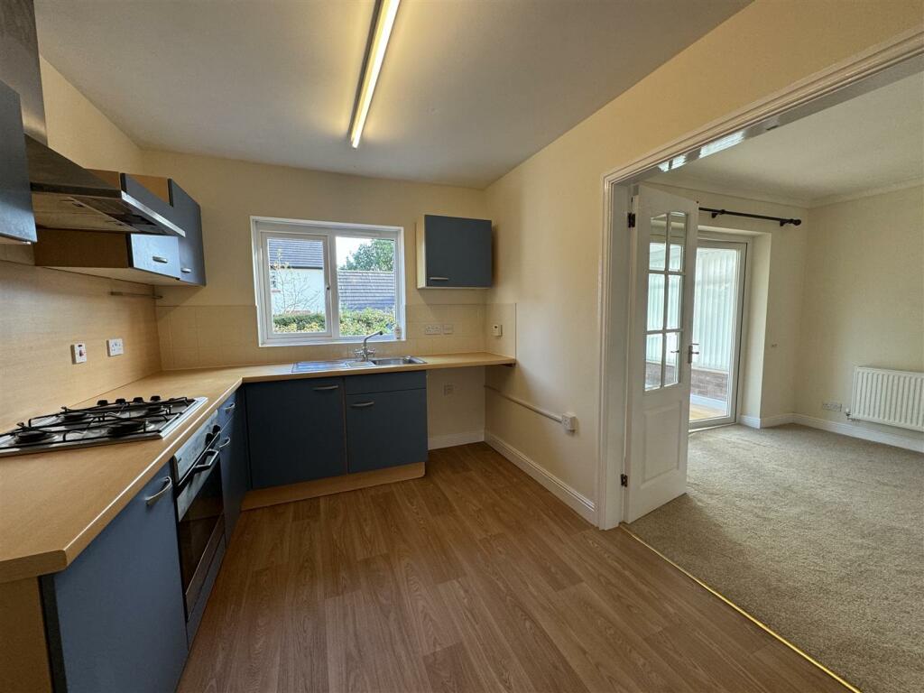 Additional property image - Cumberland Way, Clifton