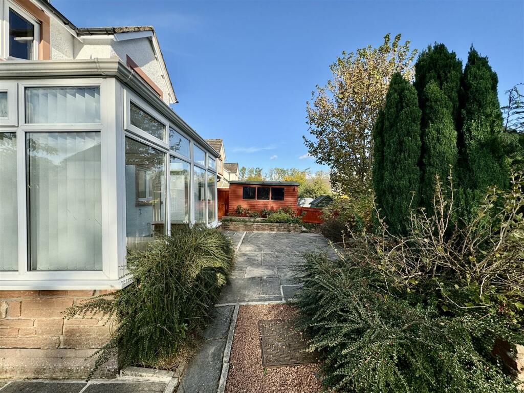 Additional property image - Cumberland Way, Clifton