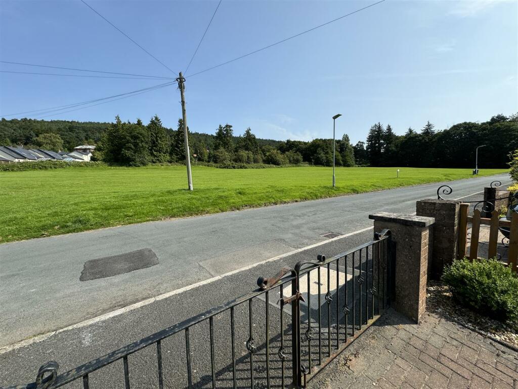 Additional property image - Scaws Drive, Penrith