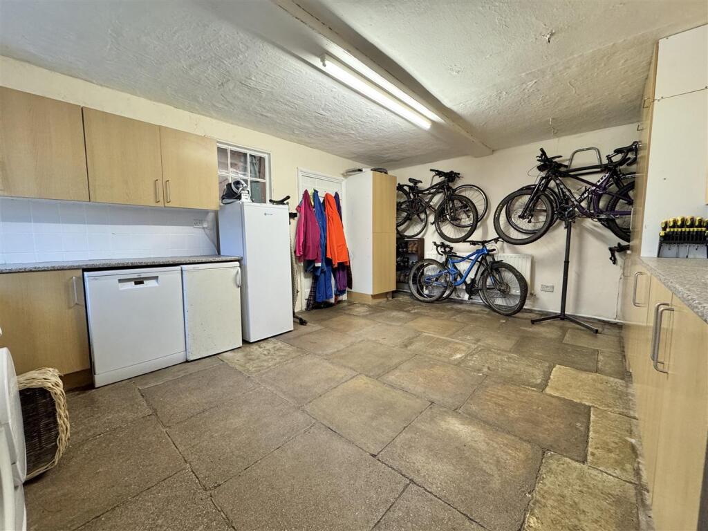 Additional property image - Woodend