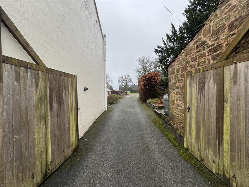 Additional property image - Woodend