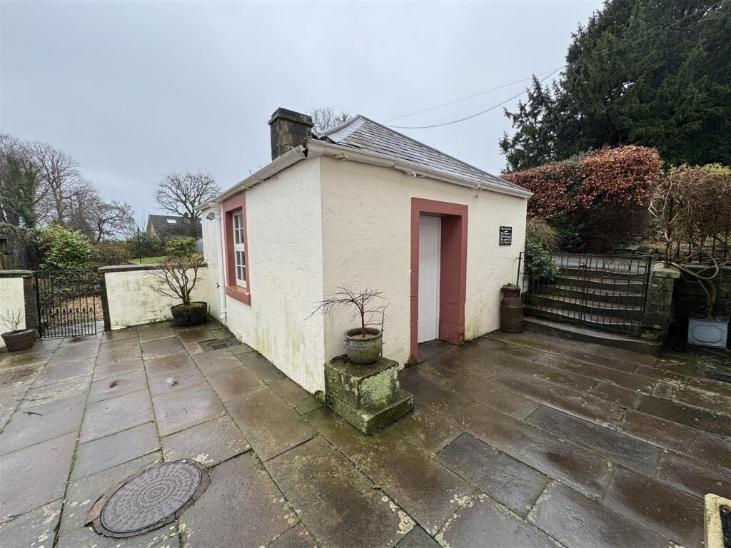 Additional property image - Woodend