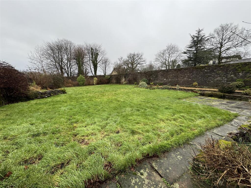 Additional property image - Woodend